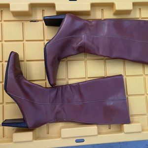 Anne Klein boots 8 1/2
